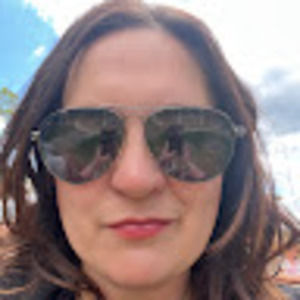 Meet your Posher, Manda